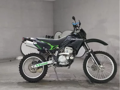 Kawasaki D-TRACKER