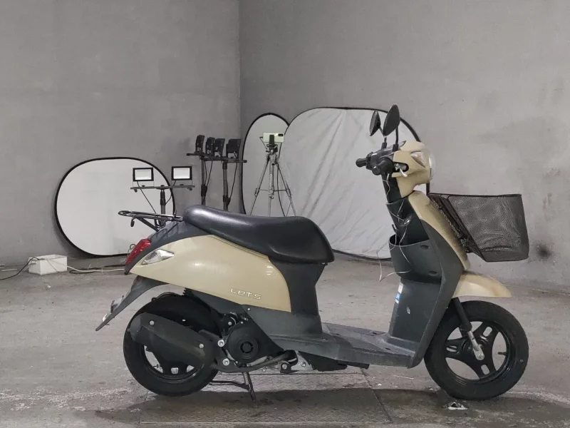 Suzuki LET S