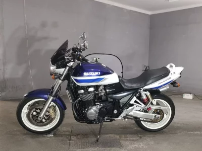 Suzuki GSX1400