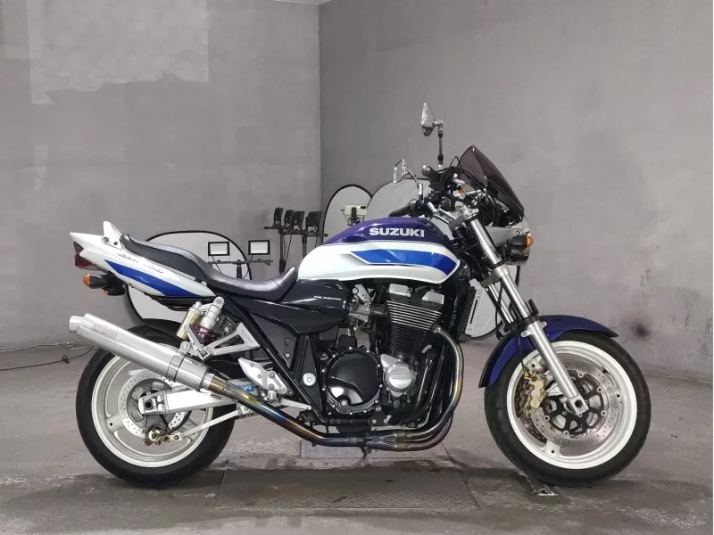 Suzuki GSX1400