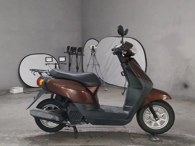 Honda TACT BASIC