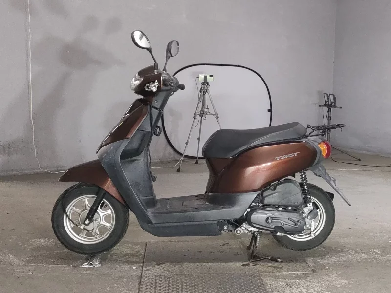 Honda TACT BASIC