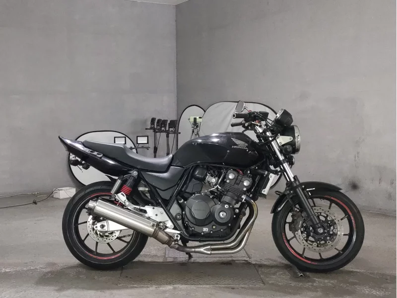 Honda CB400SFV-4