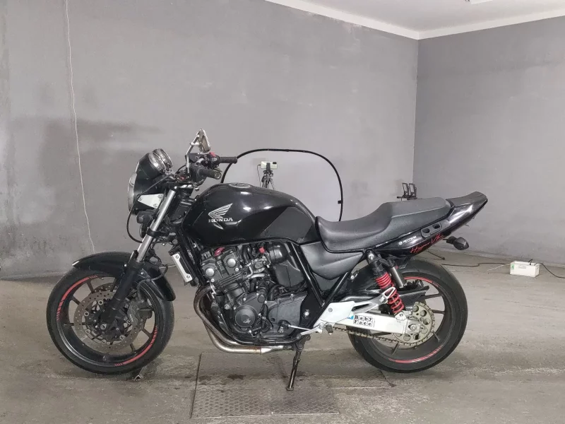 Honda CB400SFV-4