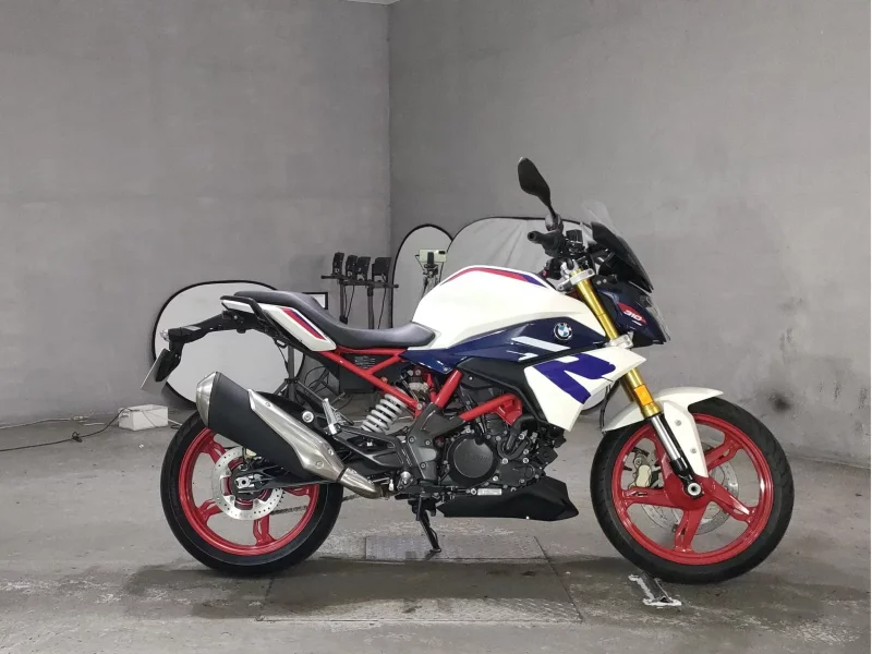 BMW BMW G310R