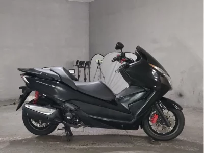 Honda FORZA