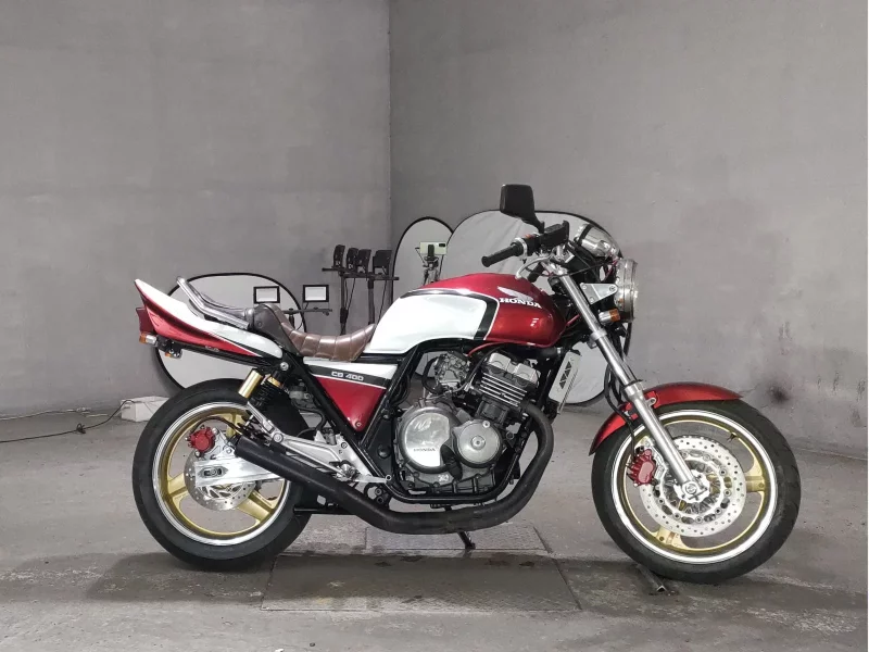 Honda CB400SF