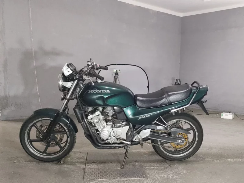 Honda JADE