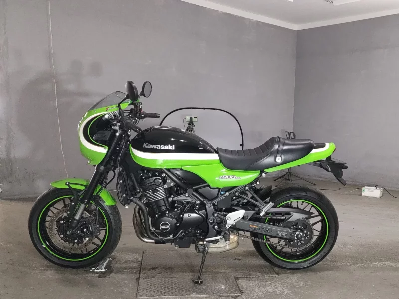 Kawasaki Z900RSKAFE