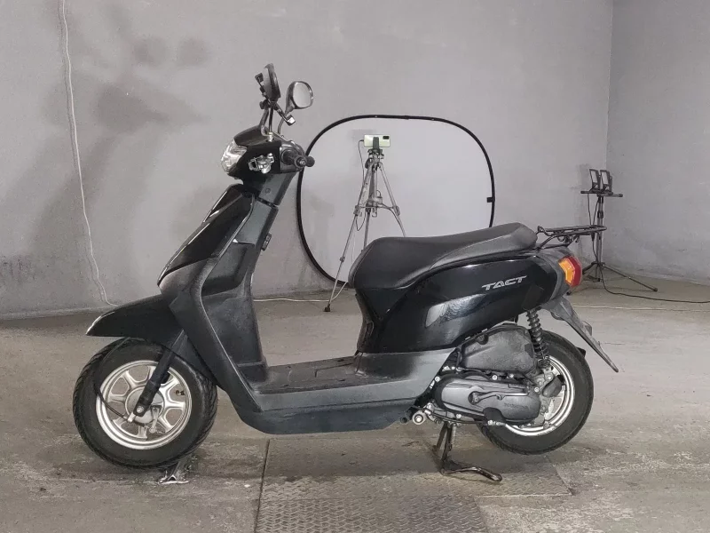 Honda TACT BASIC