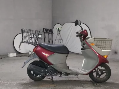 Suzuki LET S4
