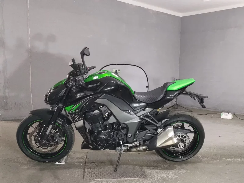 Kawasaki Z1000