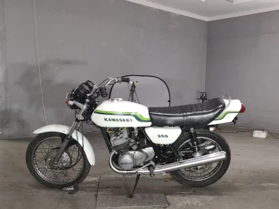 Kawasaki 250SS