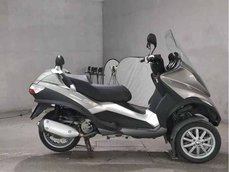 Piaggio PIAGGIO MP3 250FL