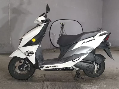 Suzuki AVENIS125