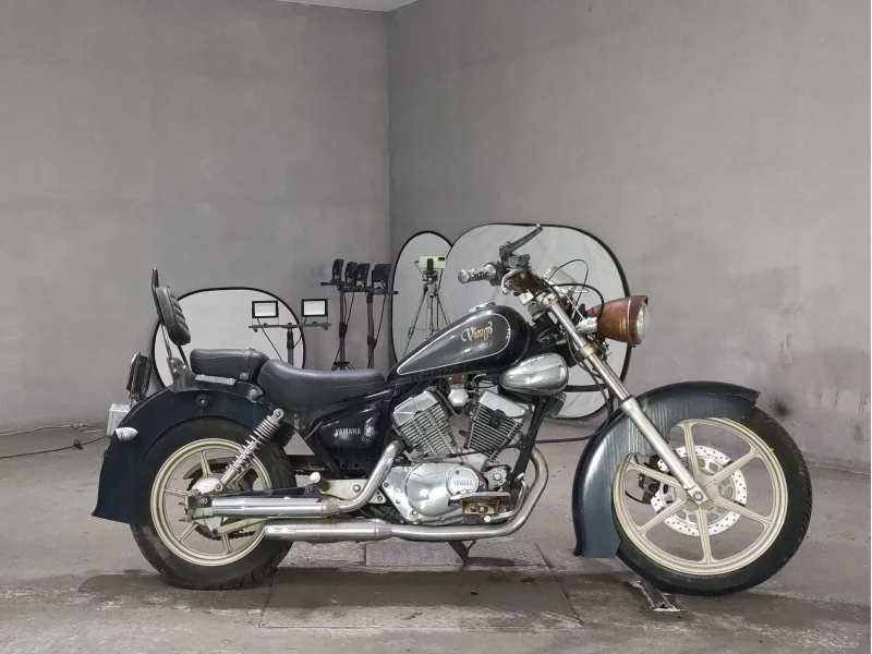 Yamaha VIRAGO 125