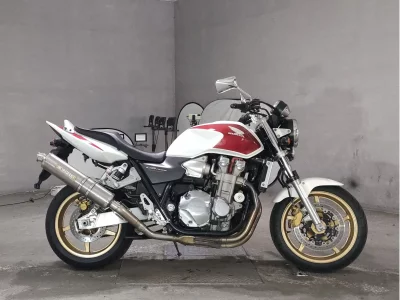 Honda CB1300SF