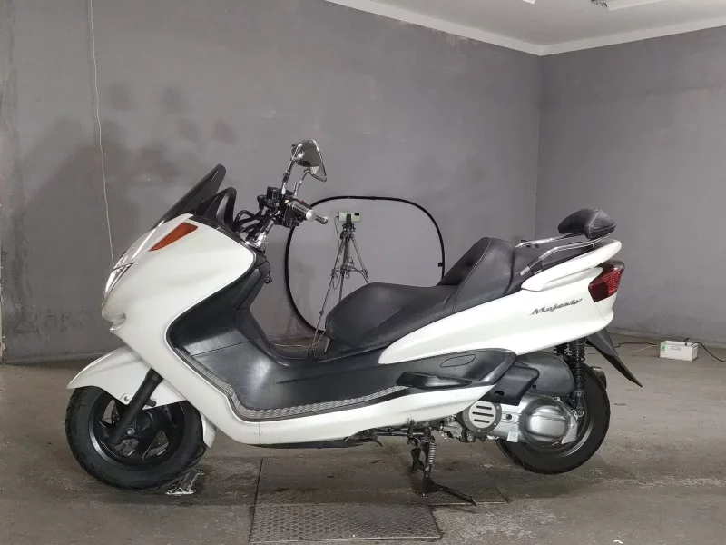 Yamaha MAJESTY 250C