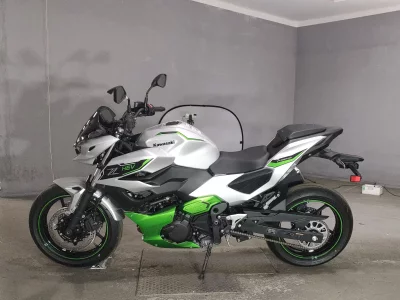 Kawasaki Z7 HYBRID