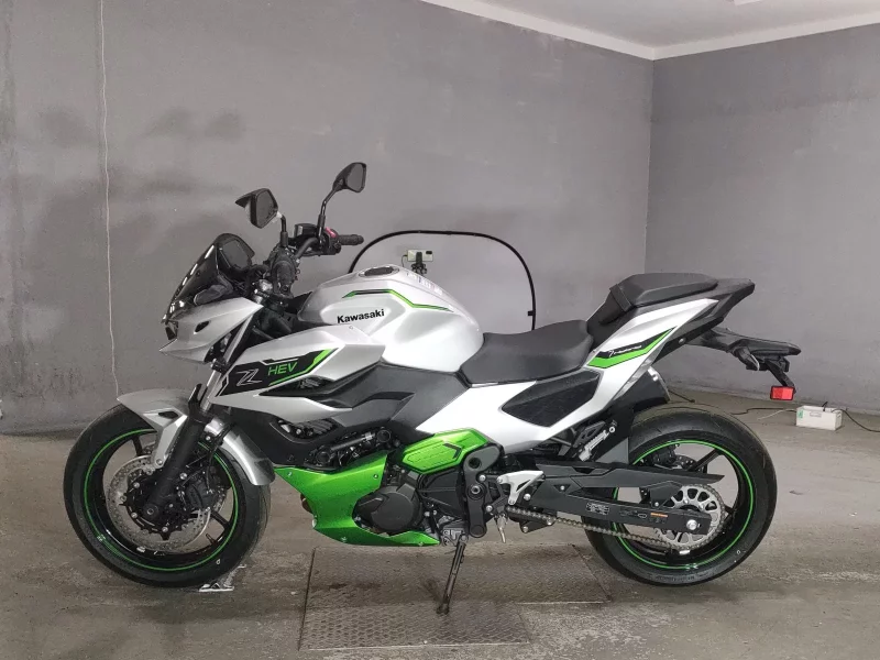 Kawasaki Z7 HYBRID