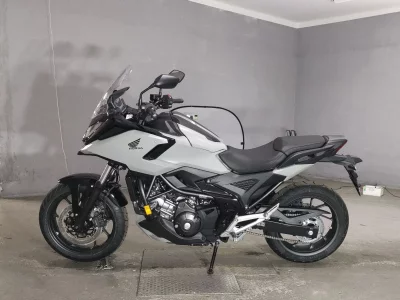 Honda NC750X DCT