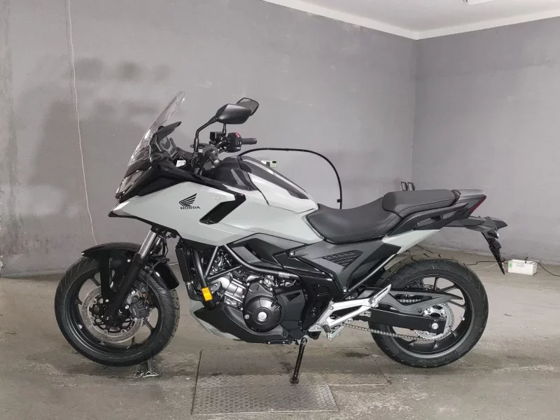 Honda NC750X DCT