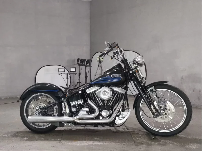 Harley-Davidson HARLEY FXSTSB1340