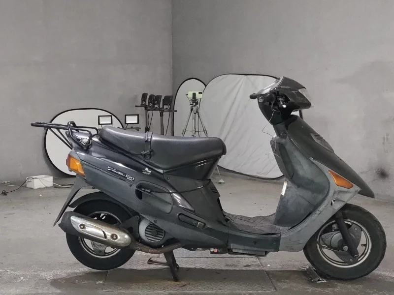 Suzuki VECSTAR150