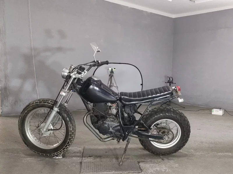 Yamaha TW200