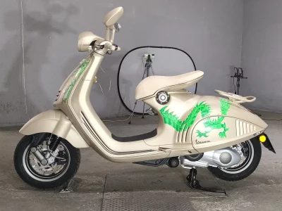 Vespa VESPA 946 DRAGON