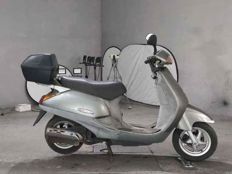 Honda LEAD 100