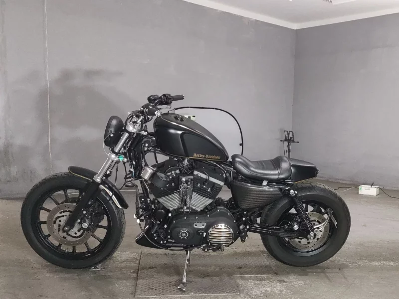 Harley-Davidson HARLEY XL883R