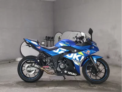 Suzuki GSX250R