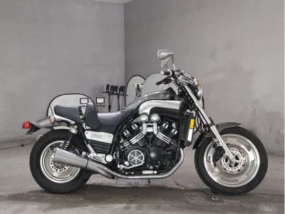 Yamaha V-MAX