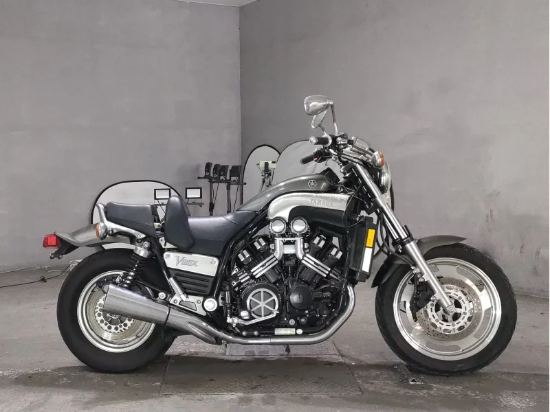 Yamaha V-MAX