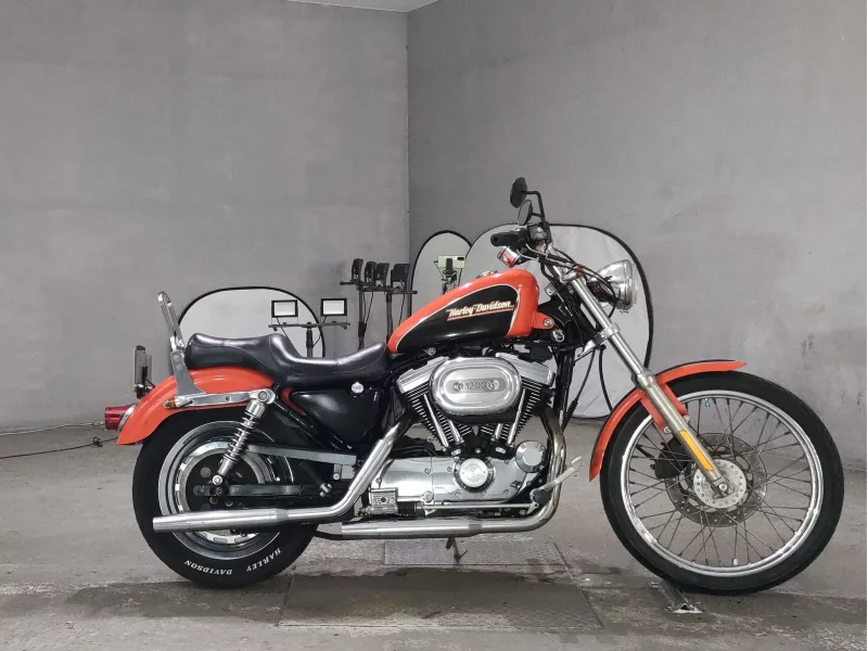 Harley-Davidson HARLEY XL1200C