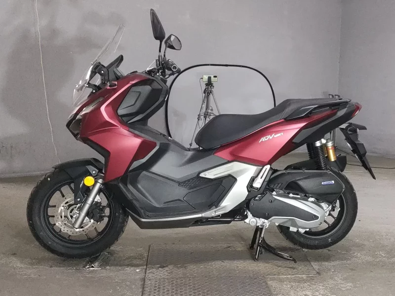 Honda ADV160