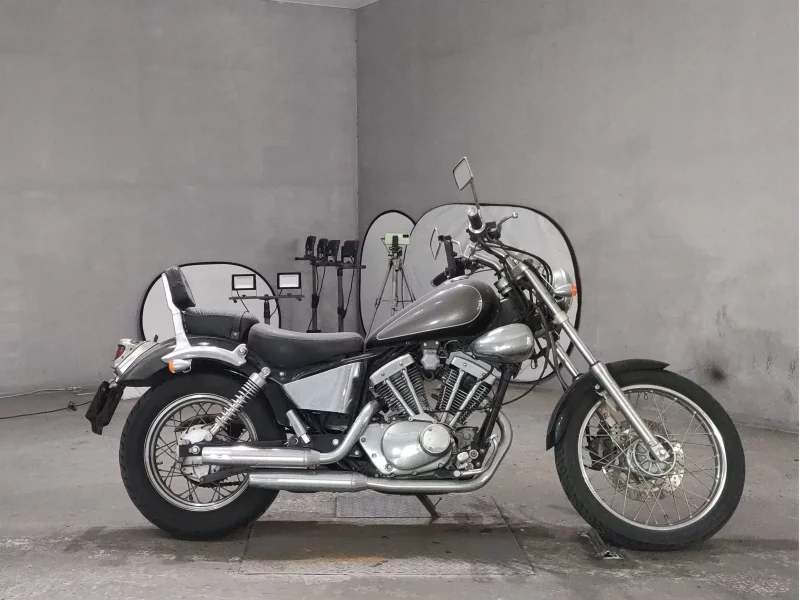 Yamaha VIRAGO 250