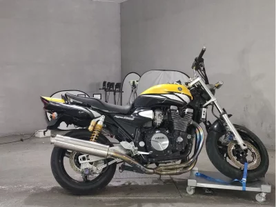 Yamaha XJR1300