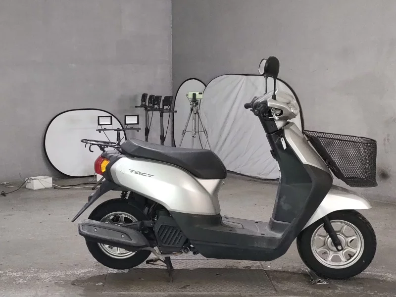 Honda TACT BASIC