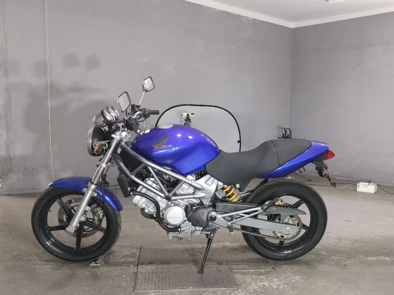 Honda VTR250