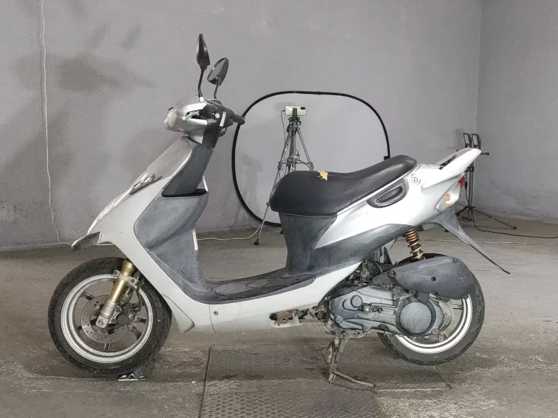 Suzuki ZZ