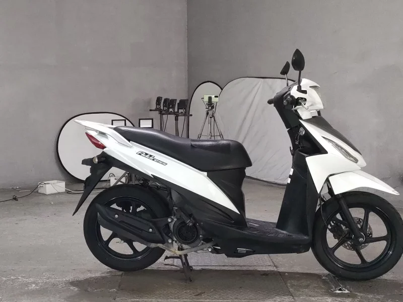 Suzuki ADDRESS V110
