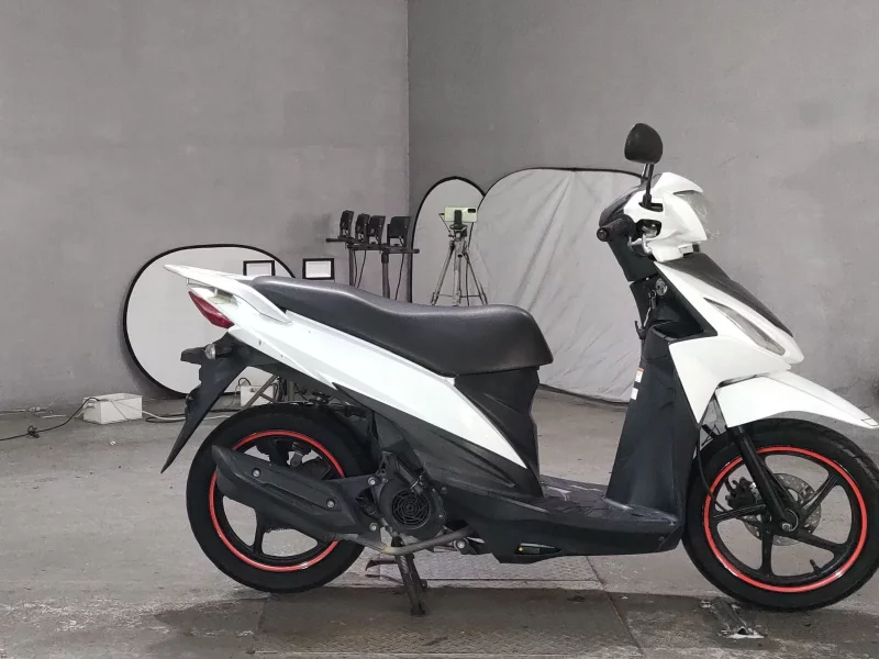 Suzuki ADDRESS V110