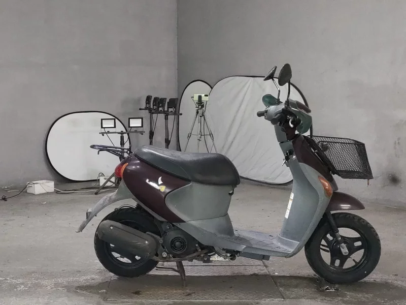 Suzuki LET S4