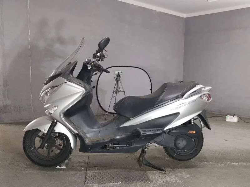 Suzuki BURGMAN200