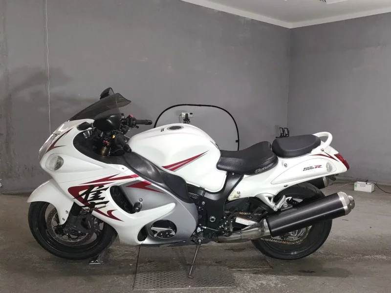 Suzuki GSX1300R HAYABUSA