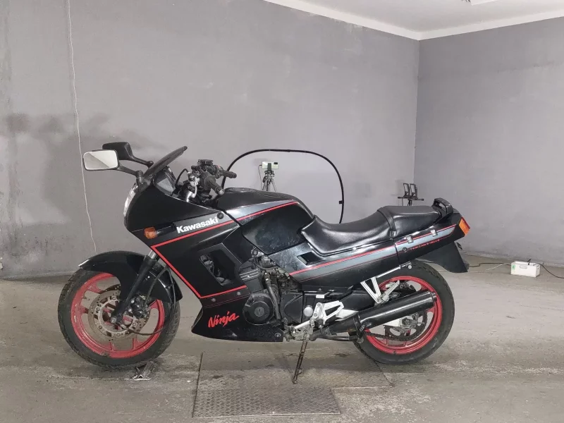 Kawasaki GPX250R