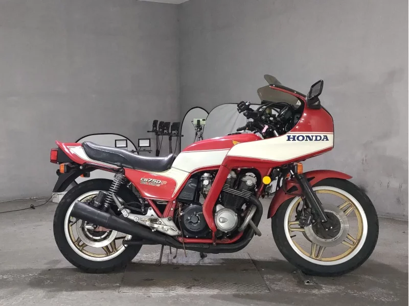 Honda CB750 BOLDOR
