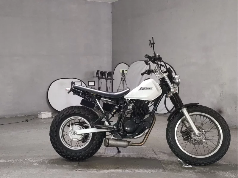 Yamaha TW225